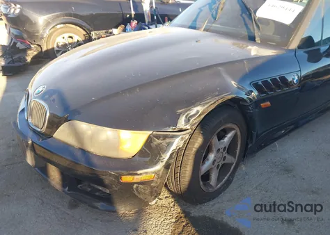 1997 BMW Z3 2.8L Roadster z USA, uszkodzony, nr VIN 4USCJ3327VLC01650